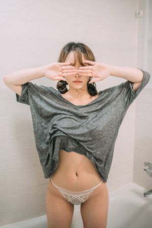 《漂亮的女邻居5》韩国_4K免费播放