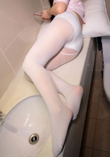 男女捏胸扒胸激情_BDHD高清在线观看
