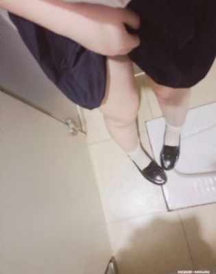 四位少妇按摩记BD高清_4K高清在线观看