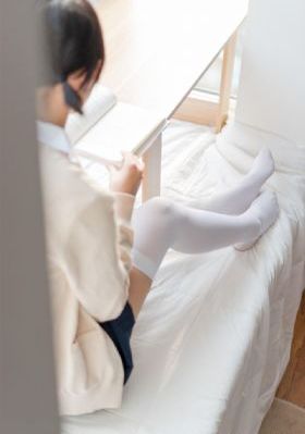 农村寡妇偷人一级毛片_国产剧在线手机播放